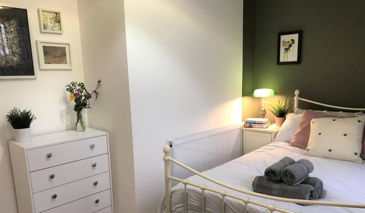 Stylish Modern 3-Bed House Nr Manchester City Ctr Whitefield Eksteriør bilde