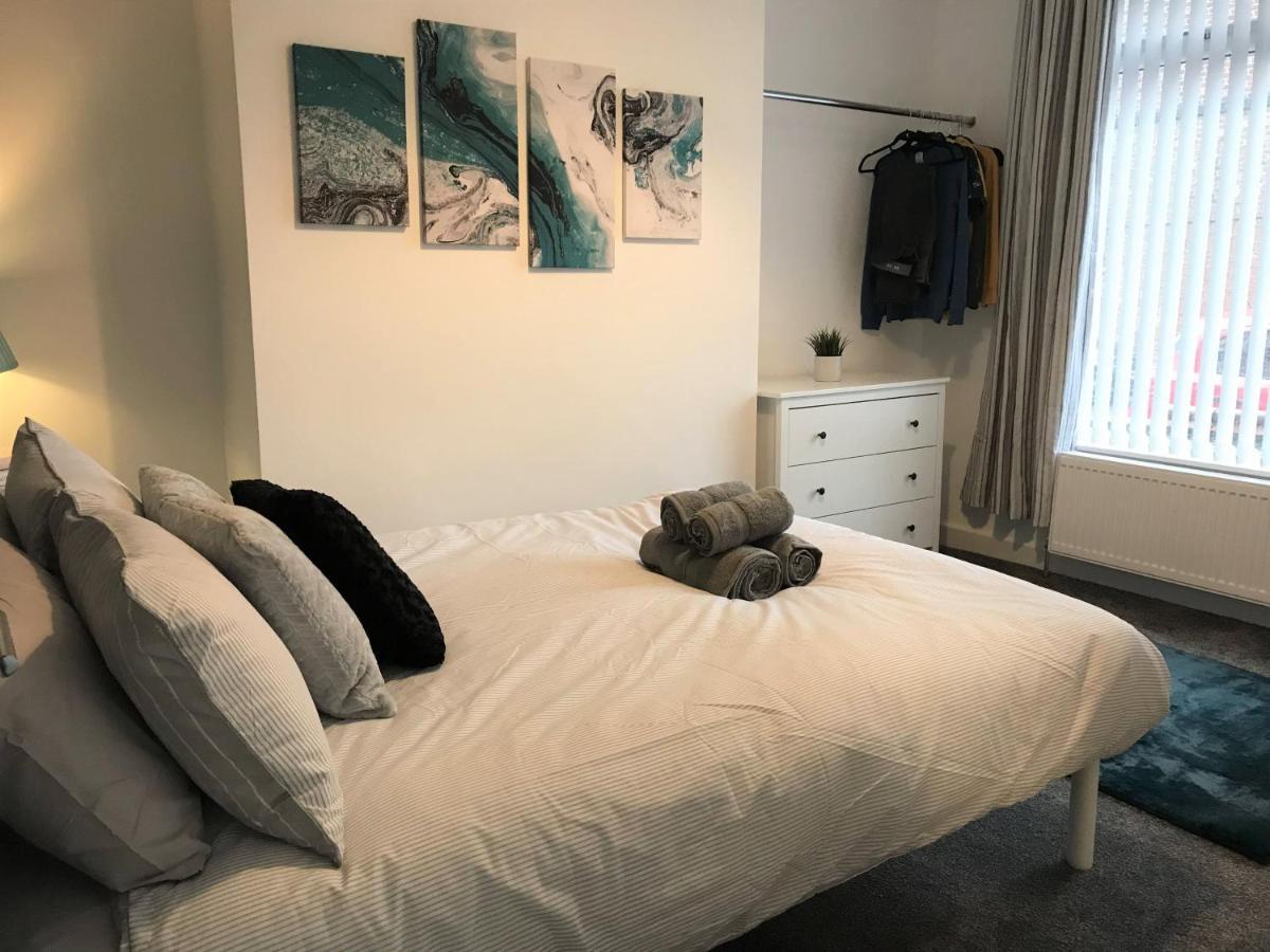 Stylish Modern 3-Bed House Nr Manchester City Ctr Whitefield Eksteriør bilde