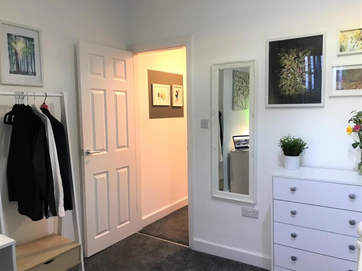 Stylish Modern 3-Bed House Nr Manchester City Ctr Whitefield Eksteriør bilde