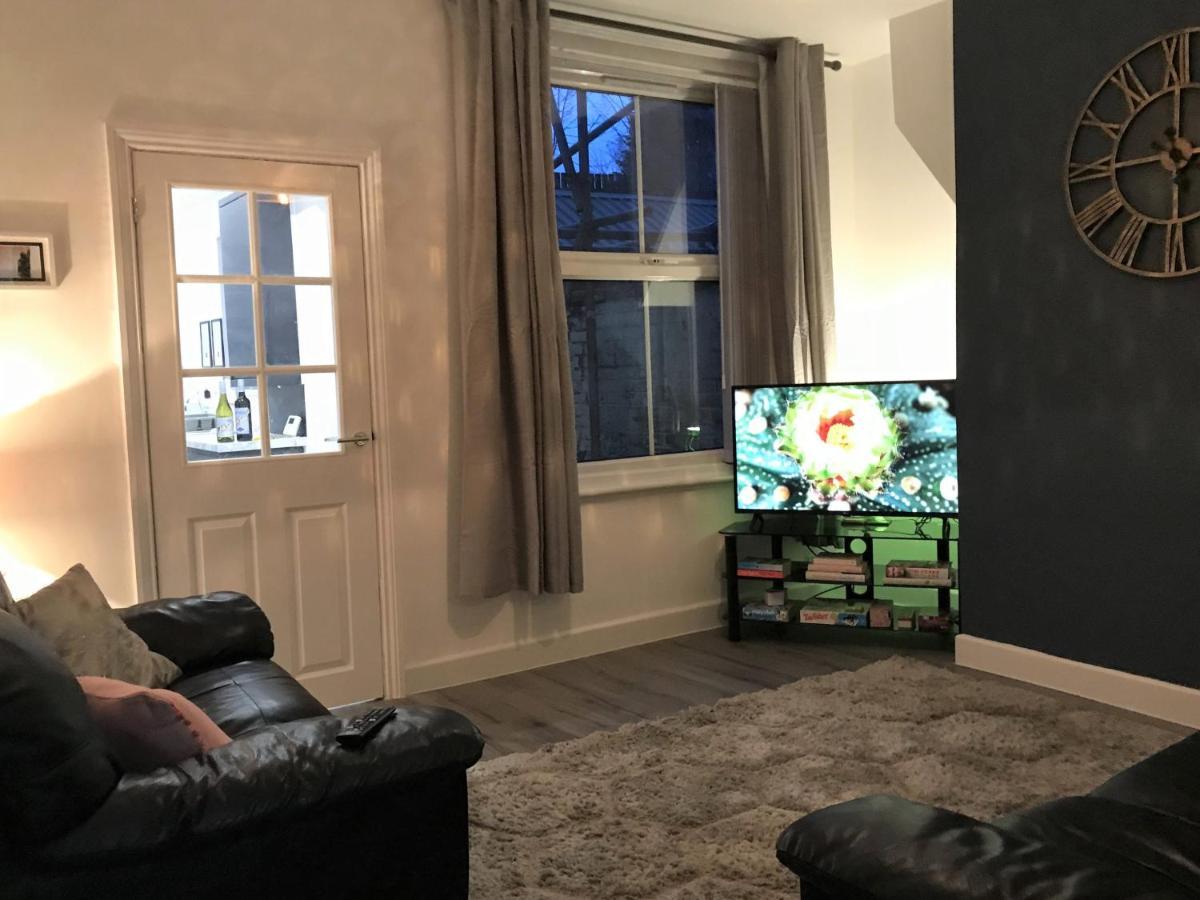 Stylish Modern 3-Bed House Nr Manchester City Ctr Whitefield Eksteriør bilde