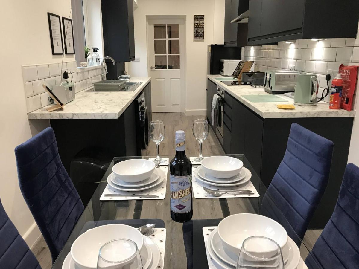 Stylish Modern 3-Bed House Nr Manchester City Ctr Whitefield Eksteriør bilde